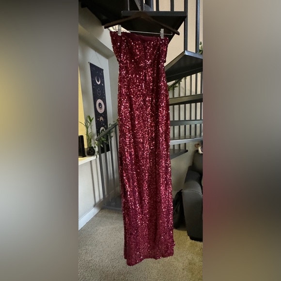 Windsor Sequin Dress - Picture 3 of 4